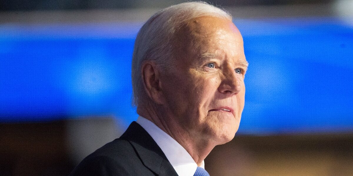 Biden says he supports a congressional stock trading ban