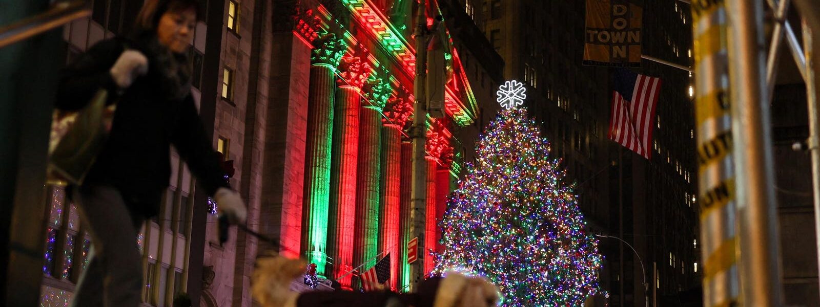 S&P 500 Delivers Biggest Christmas Eve Rally Since 1974