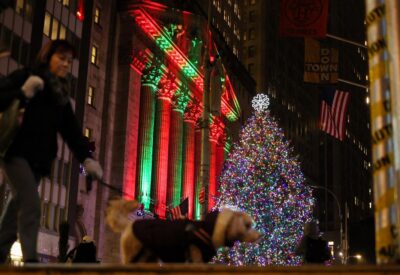 S&P 500 Delivers Biggest Christmas Eve Rally Since 1974