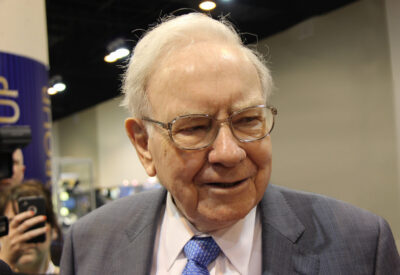 Warren Buffett Just Hit the Buy Button for $563 Million. Is the Oracle of Omaha Starting to See Value in the Stock Market?