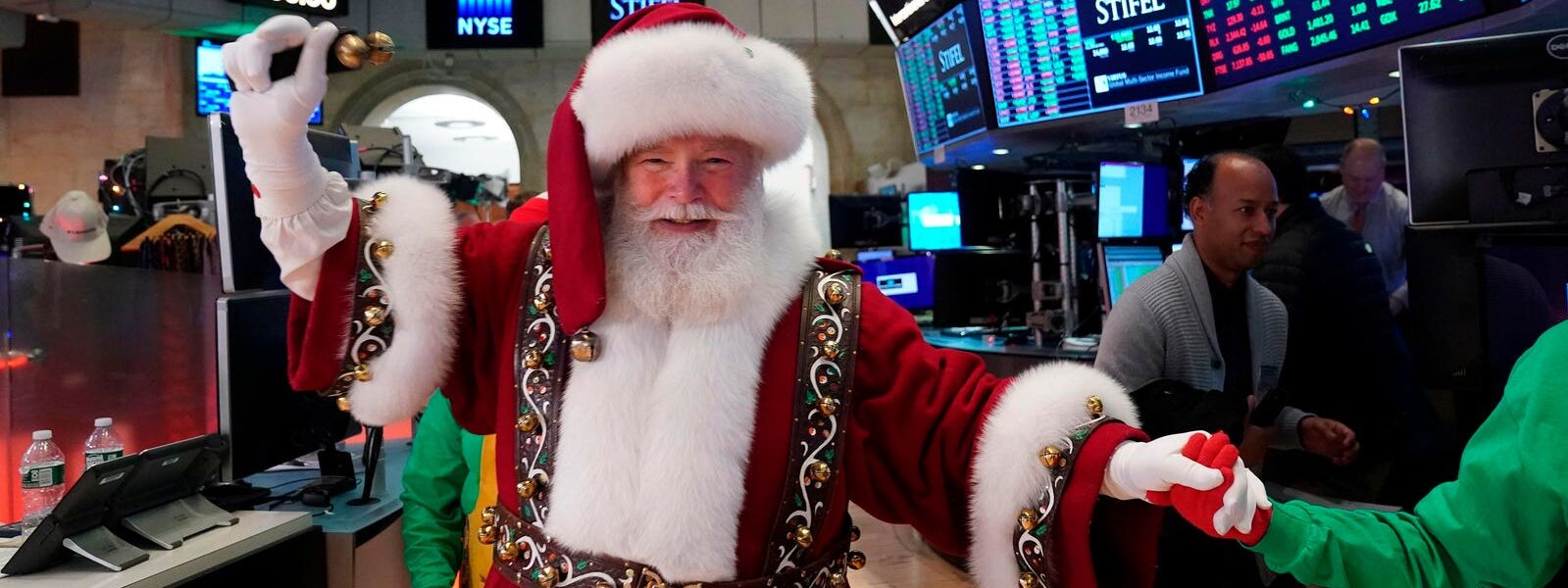 ‘Santa Claus Rally’ Kicks Off Strong As S&P 500 Surpasses 6,000 Again