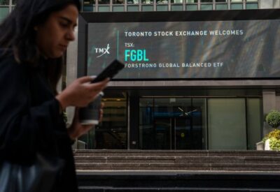 Canadian stock market set to grow in 2025 amid lingering volatility: experts - National