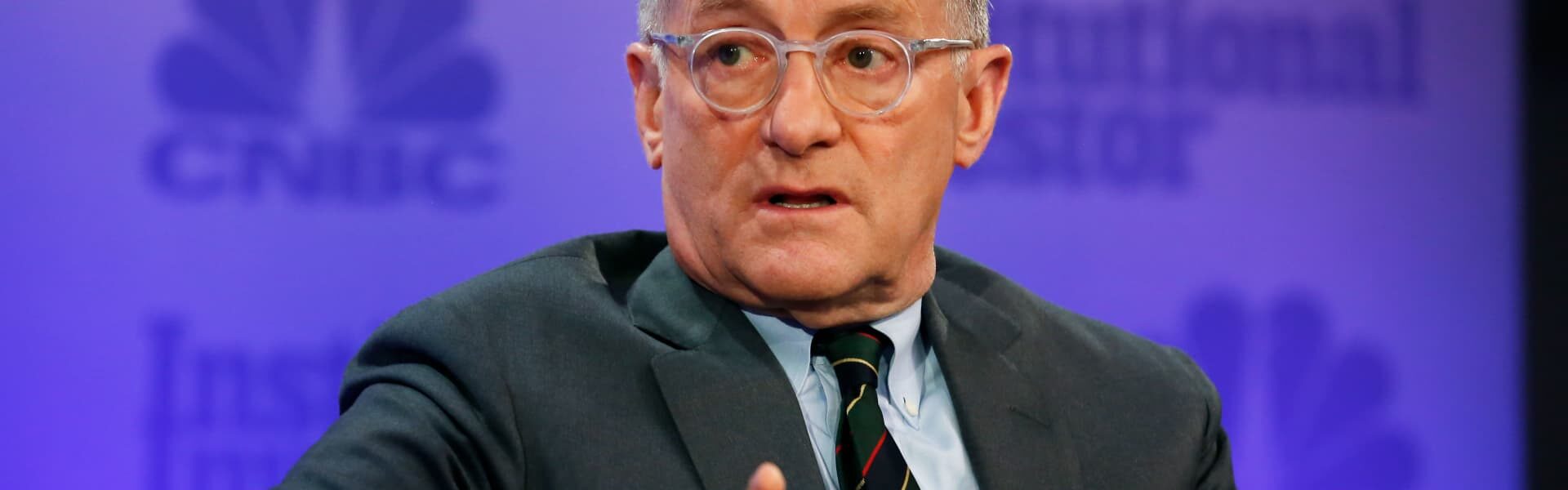 Howard Marks sees cautionary signs of bubble, points to high valuation