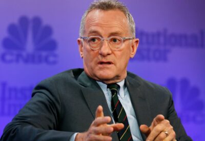 Howard Marks sees cautionary signs of bubble, points to high valuation