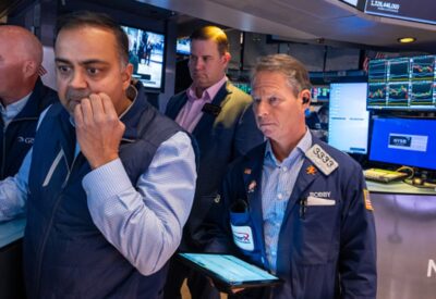 Stock futures are little changed ahead of key jobs data in a shortened trading week: Live updates 108082226